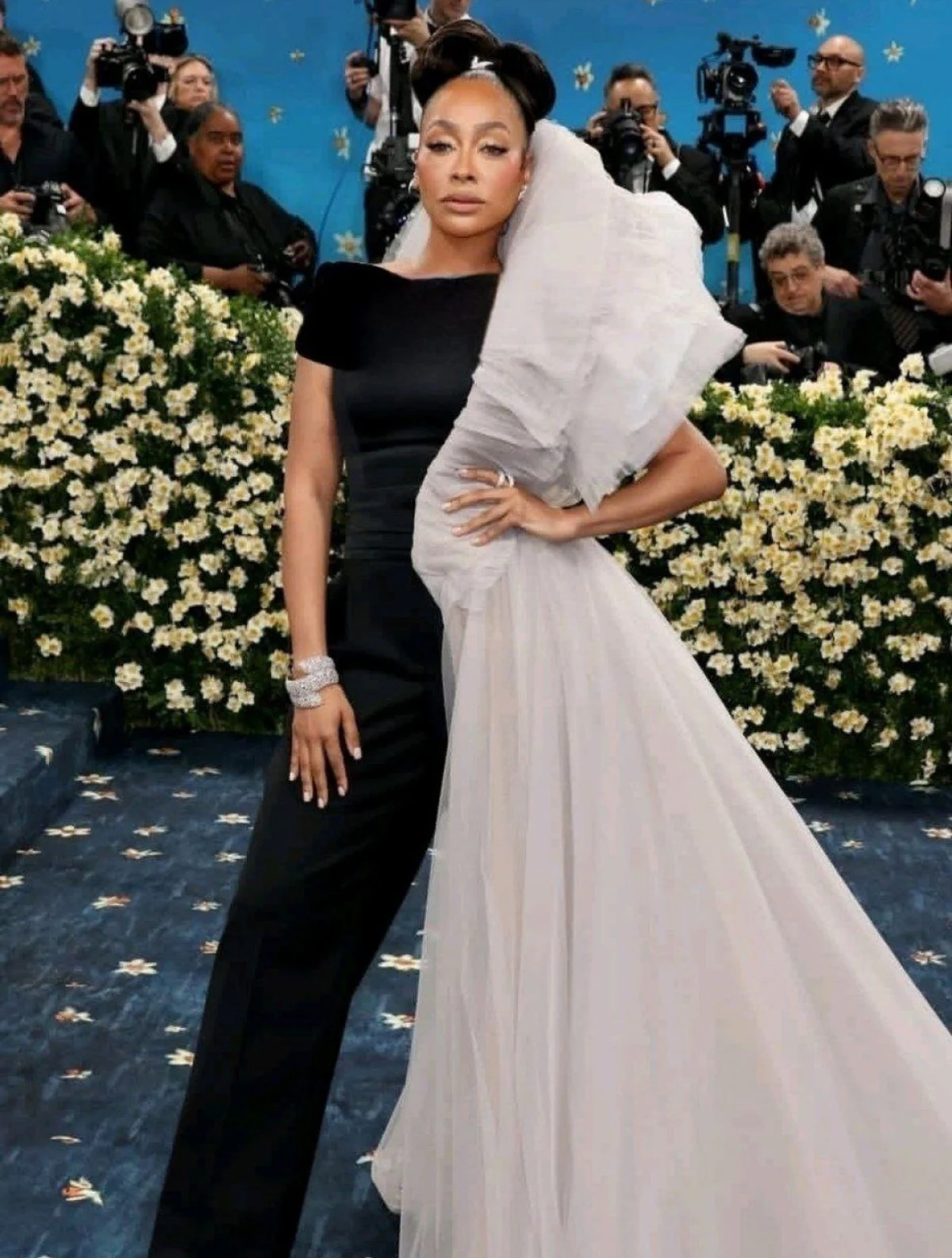 photo_2025-05-06_01-30-09