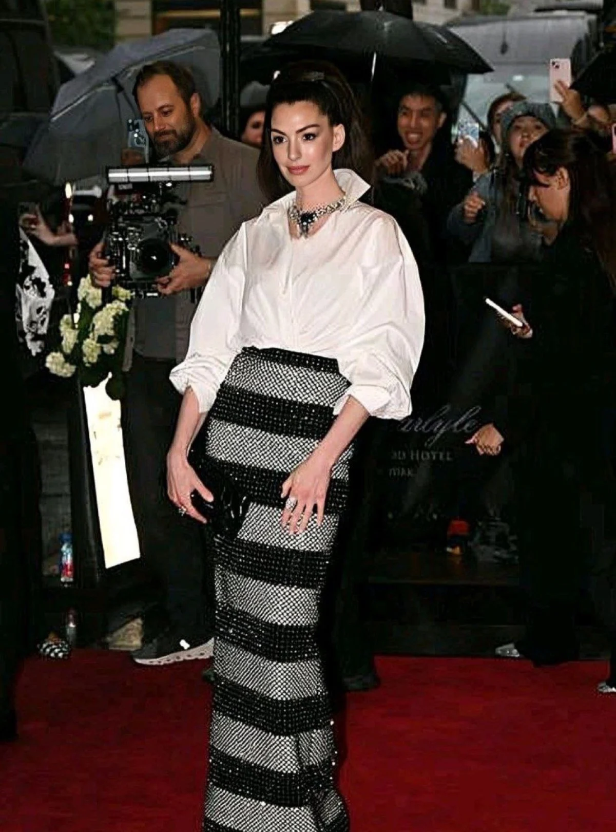 photo_2025-05-06_01-51-28