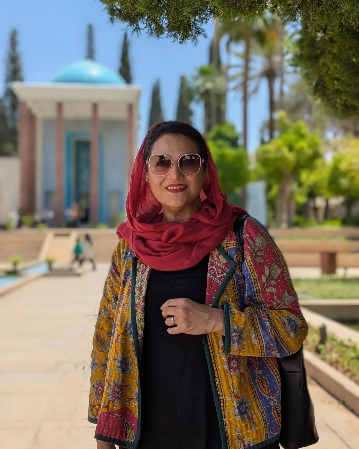 2025-11-04_11-36-12_821834-meylesokhan-ir photo_2025-04-22_00-51-39