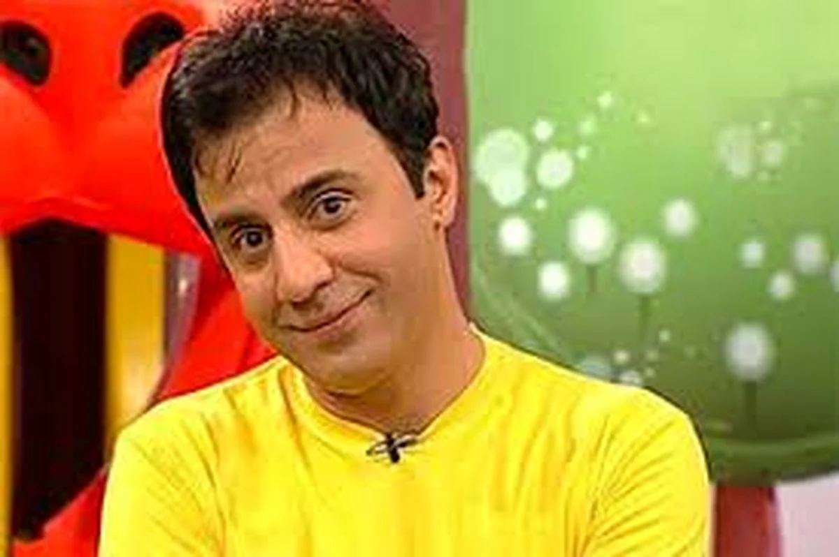 تاریخ عکس گردی| تبریک ویژه عمو پورنگ به شاهرخ خان در روز تولدش