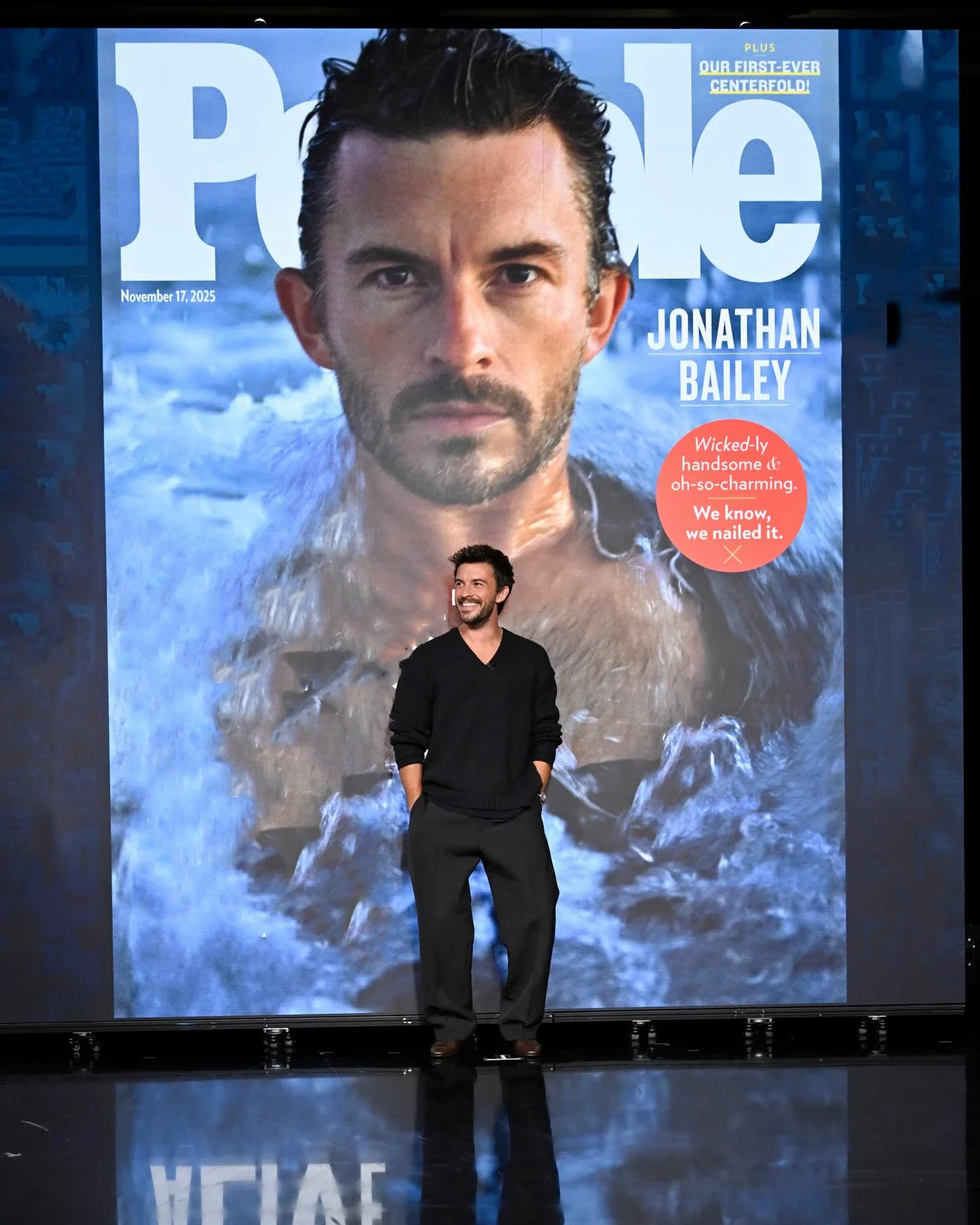 Jonathan-Bailey-2025-11-9b948f29f68ca078eb3d79e28f9e372a_11zon