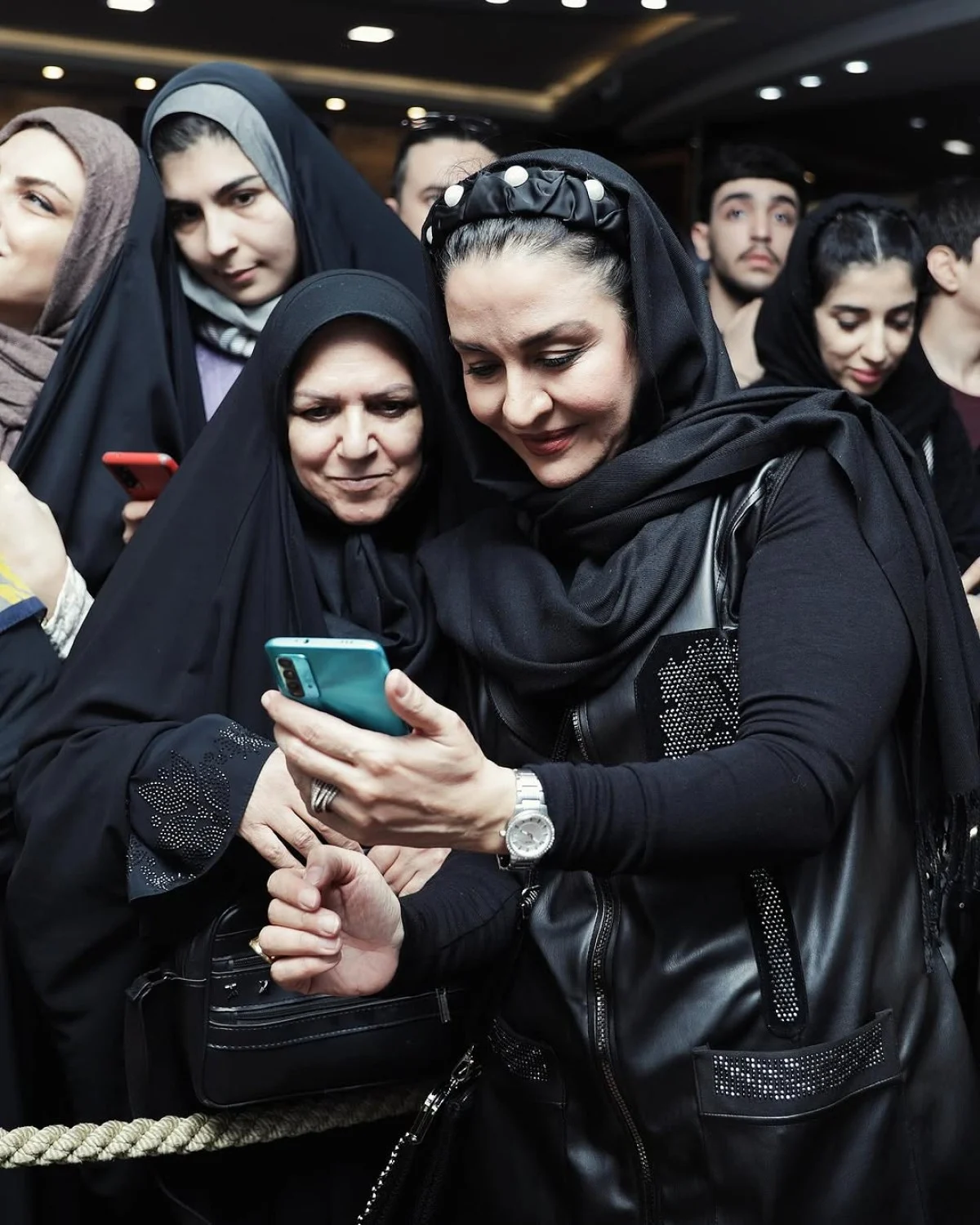 2025-11-04_20-21-12_437011-meylesokhan-ir 2