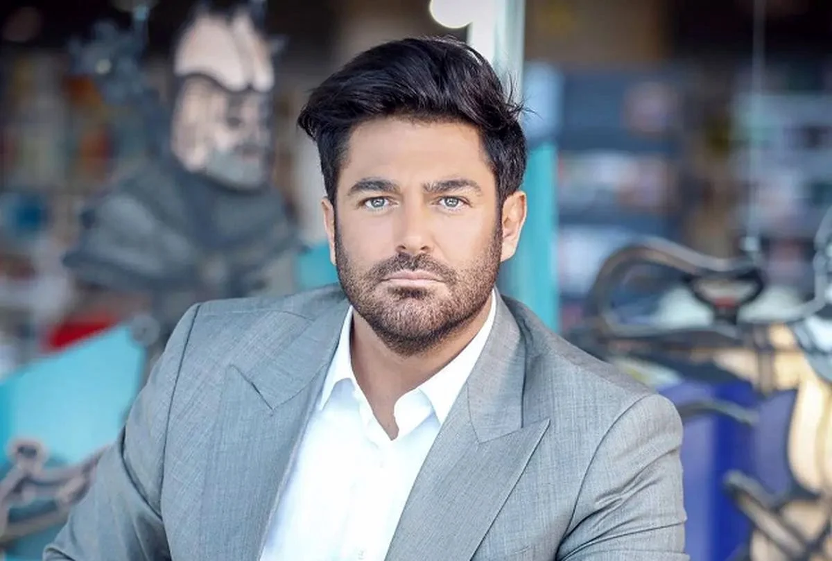 تاریخ عکس گردی| رونمایی گلزار از مدل موی جدید و جنجالی‌اش!