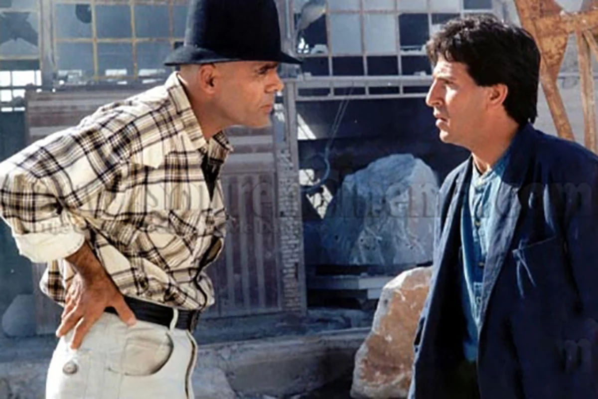 خبر جدید | «ابوالفضل پورعرب» و «جمشید هاشم پور» در حال شترسواری