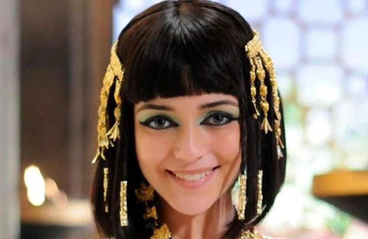 زمان پخش یک قاب| چهره «آسنات» در سریال برزیلی «یوسف مصری» در ۲۷ سالگی زمان پخش یک قاب| چهره «آسنات» در سریال برزیلی «یوسف مصری» در ۲۷ سالگی