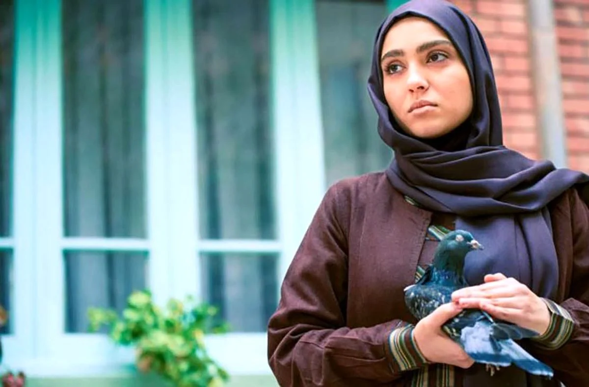 نگاه روز | چهره بدون آرایش مونا کرمی در عکس جدیدش