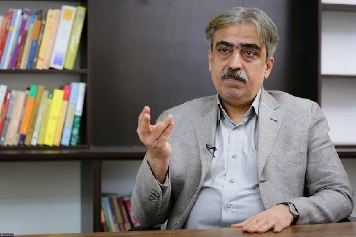 سید مصطفی خوشچشم: آغاز درگیری ایران و اسرائیل از محور لبنان و تا سه سال آینده محتمل است سید مصطفی خوشچشم: آغاز درگیری ایران و اسرائیل از محور لبنان و تا سه سال آینده محتمل است