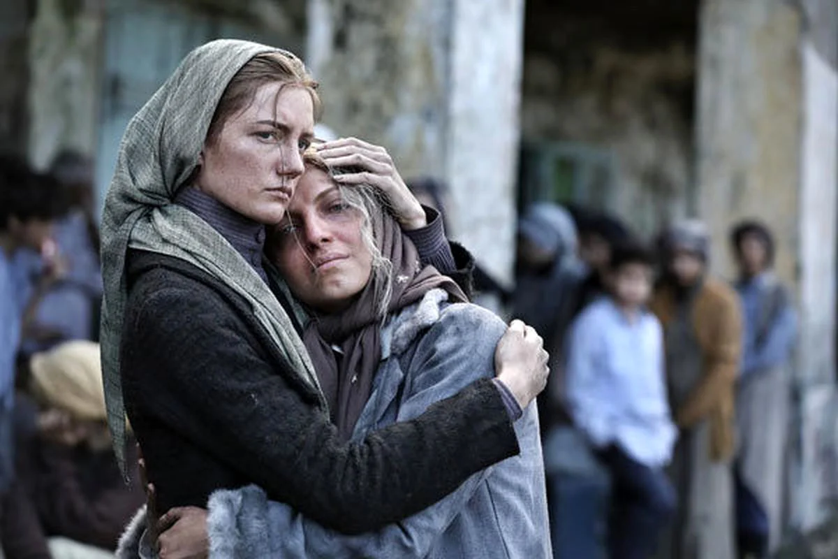 خبر جدید | استایل شلخته بازیگر سریال خاتون در یک مراسم