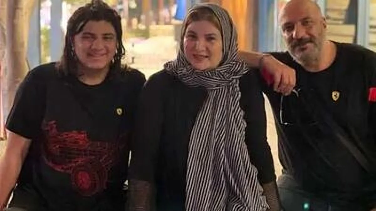 ژست هنری ریما رامین‌فر؛ هما «پایتخت» در کنار پسرش آیین در پاریس