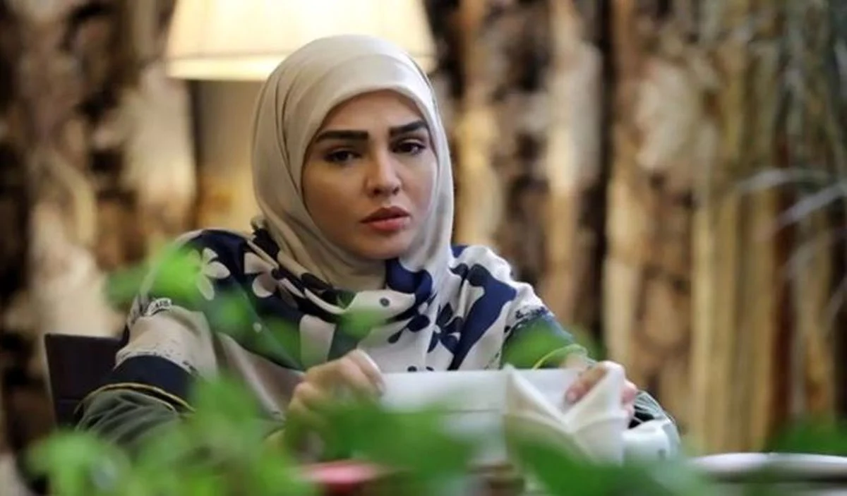 خبر جدید ؛ عکس زیرخاکی شیوایِ سریال «بچه مهندس» در آغوش پدرش