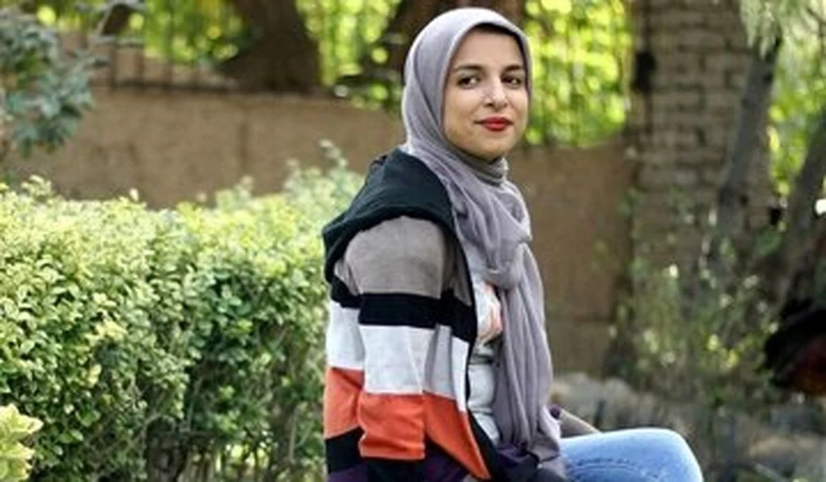 خبر جدید ؛ انتقاد «اطلاعات» از حکم حبس برای زینب موسوی