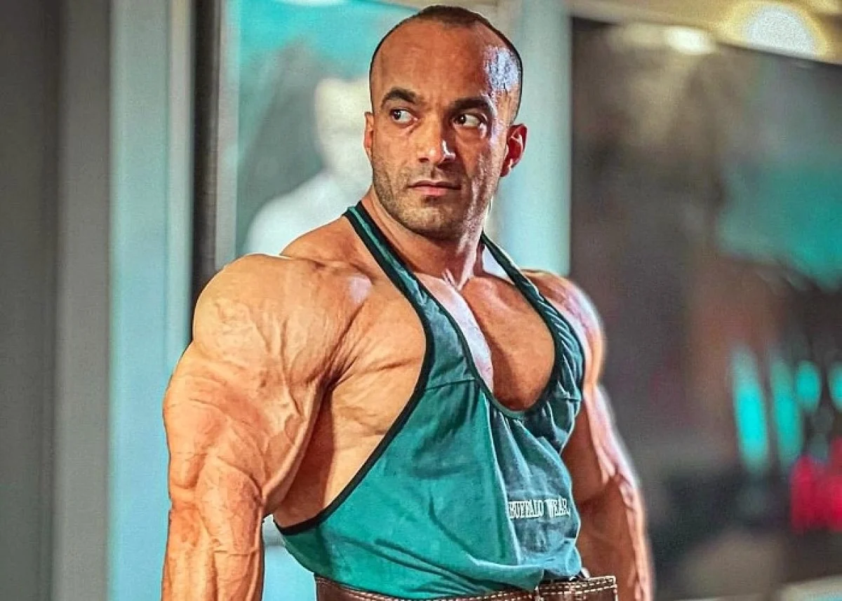 درگذشت فرامرز عزیزی قهرمان پیشکسوت بدنسازی ایران | مرگ ناگهانی در ۴۲ سالگی بر اثر ایست قلبی