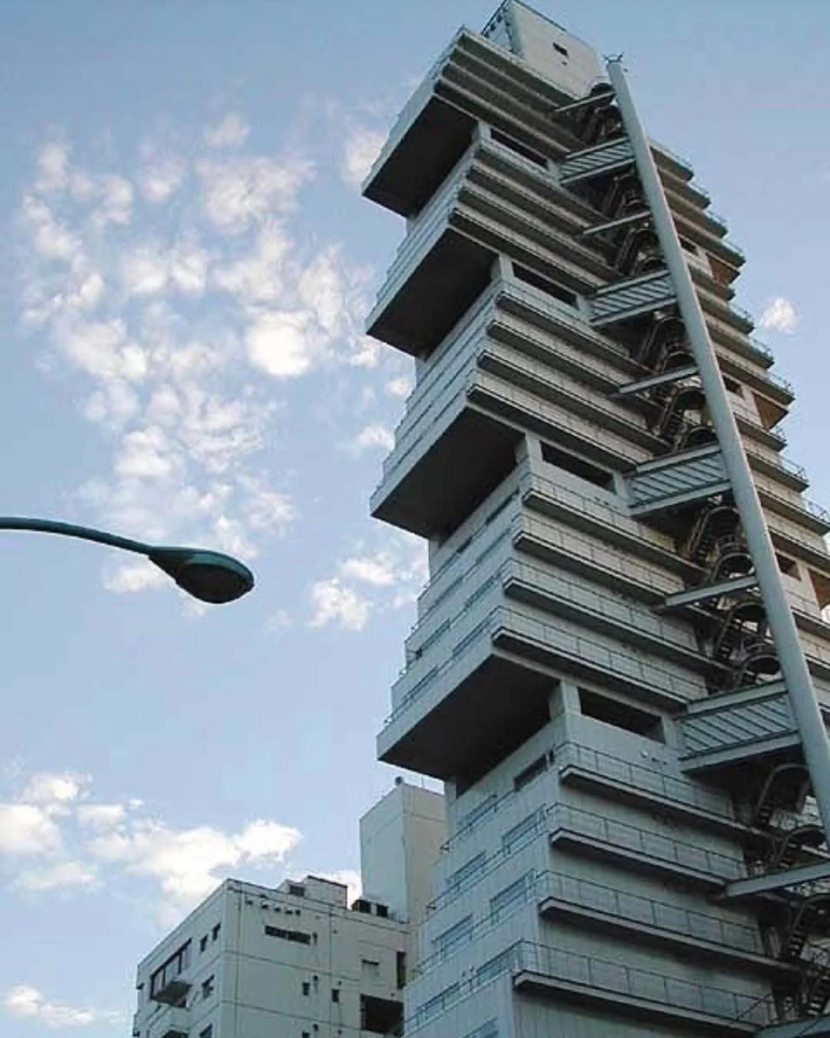 2025-11-17_12-03-39_489791-meylesokhan-ir 8