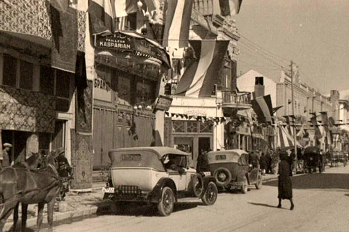 خبر جدید ؛ نخستین قنادی خارجی تهران ۹۰ سال پیش چه شیرینی‌هایی می‌فروخت؟