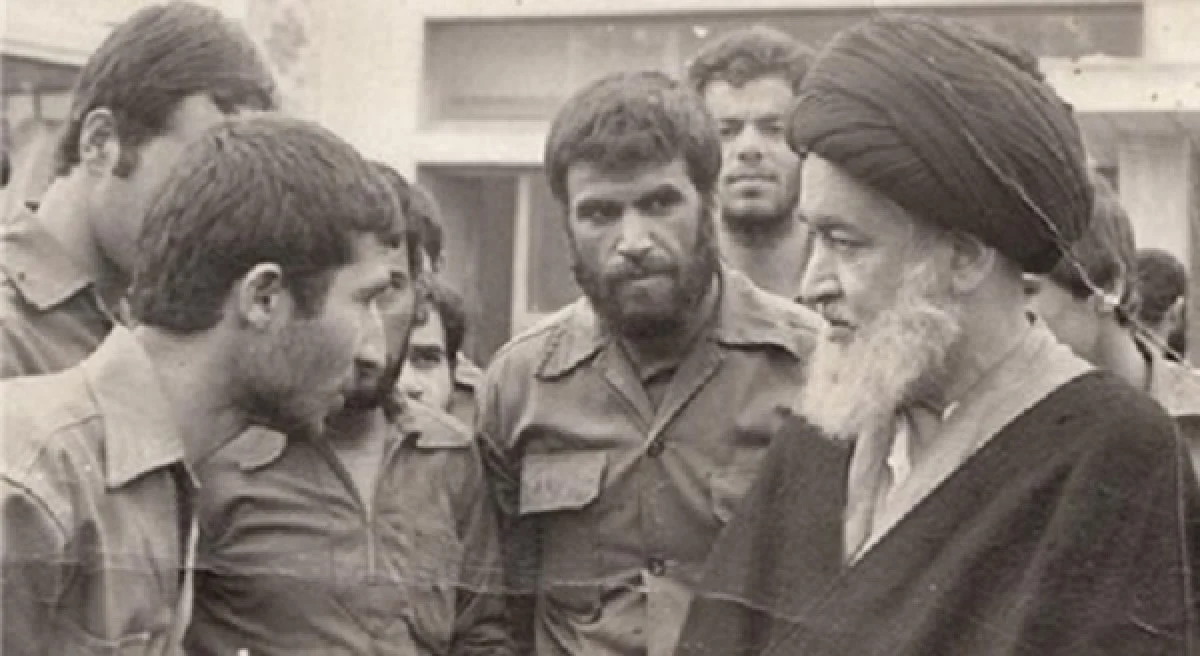 زیر شنی تانک‌ها؛ نبرد سه‌روزه‌ای که سوسنگرد را نجات داد🔥 روایت مستند از نقش شهید تجلایی و پیام آیت‌الله مدنی به امام خمینی