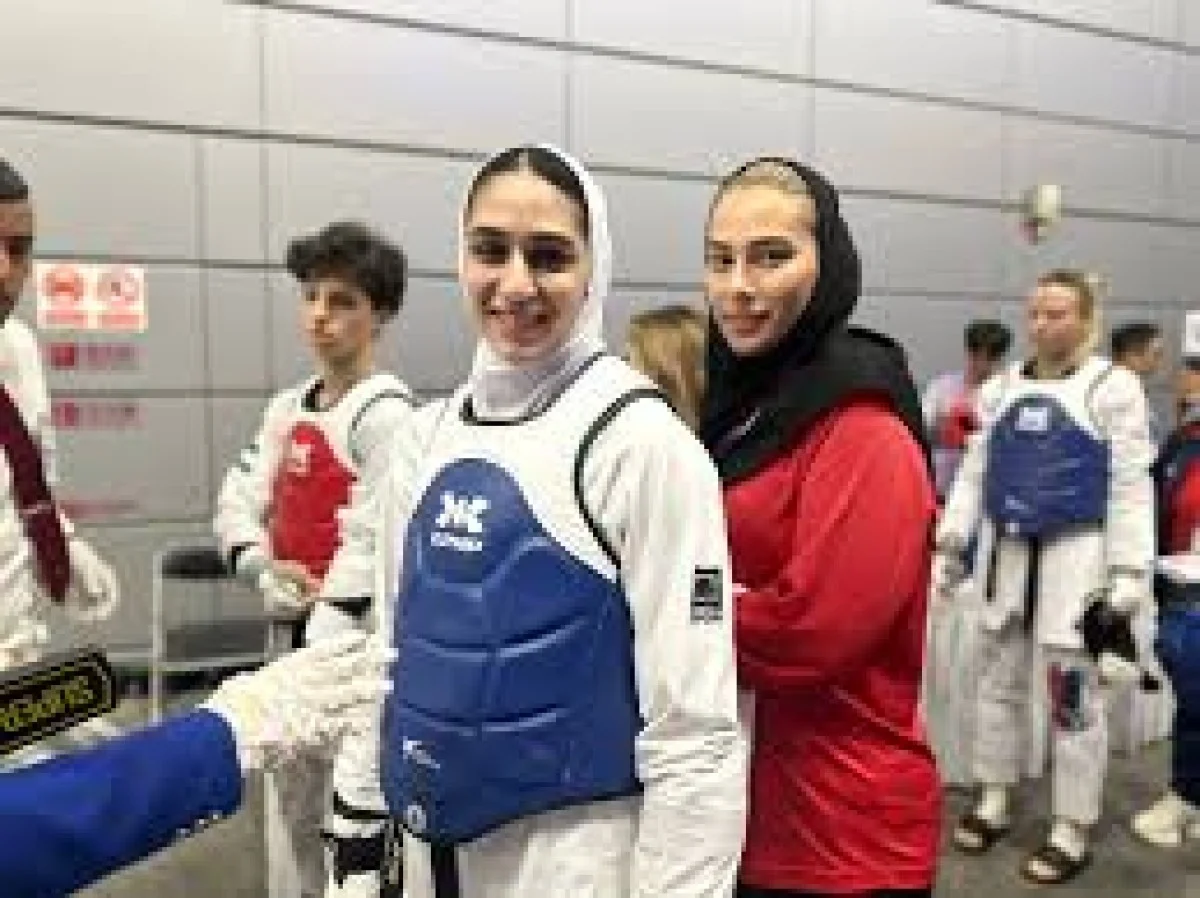 وقتی اعتراضات راه به جایی نبرد؛ تصمیم عجیب داور و بهت ایرانیان در عربستان! وقتی اعتراضات راه به جایی نبرد؛ تصمیم عجیب داور و بهت ایرانیان در عربستان!