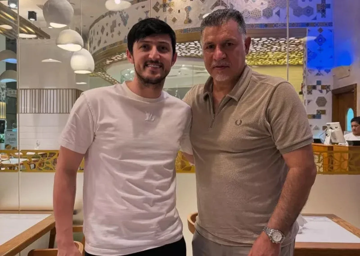 ایده جالب تماشاگر ایرانی برای تشویق تیم ملی ایده جالب تماشاگر ایرانی برای تشویق تیم ملی