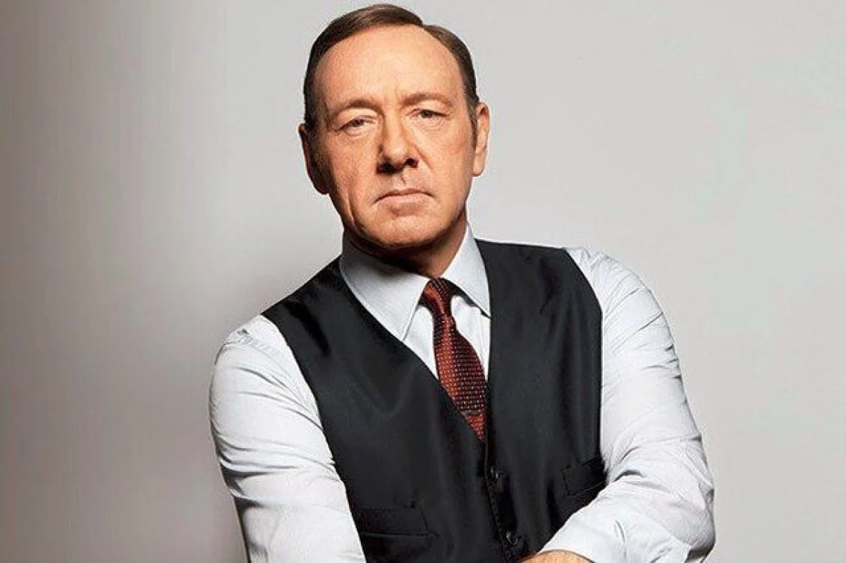 کوین اسپیسی: سال‌هاست در هتل زندگی می‌کنم | هزینه‌های سنگین و سقوط یک ستاره