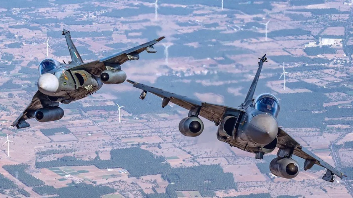 سقوط جنگنده‌ تجاس هند در نمایشگاه هوایی دبی؛ مرگ خلبان تأیید شد / مشخصات و فیلم