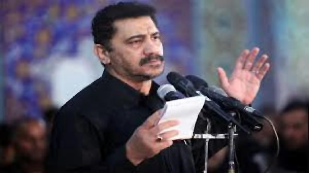 مداح سرشناس در خرمشهر مداحی نکرد | اعتراض صریح حسین فخری به فقر مردم در حضور رئیس مجلس