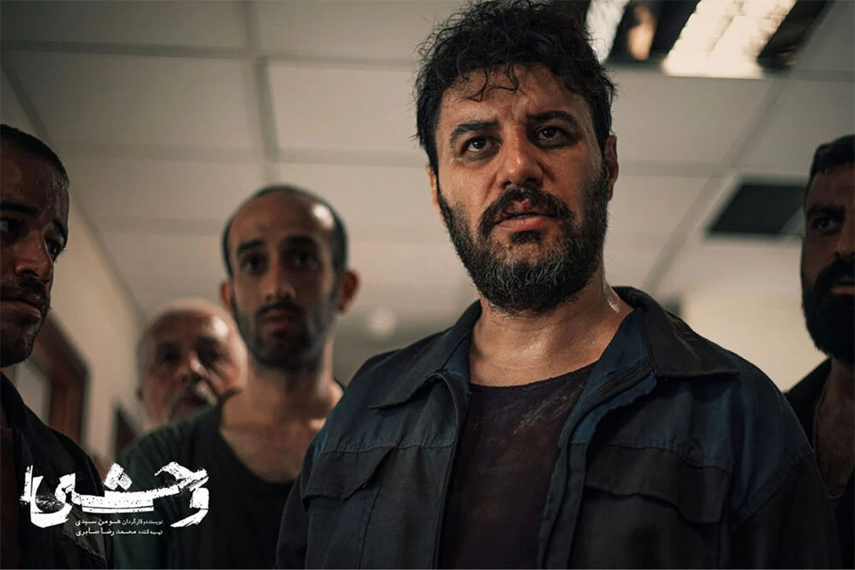 خبر جدید ؛ جواد عزتی، هدیه تهرانی و بهرام رادان را با اختلاف شکست داد خبر جدید ؛ جواد عزتی، هدیه تهرانی و بهرام رادان را با اختلاف شکست داد