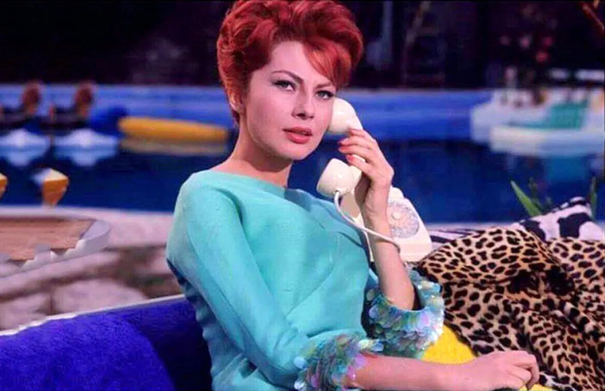 عکسی نایاب از «ثریا ملکه دو رگه ایران» در نوجوانی | ثریا اسفندیاری کنار پدر ایرانی و مادر آلمانی‌اش در دهه ۲۰