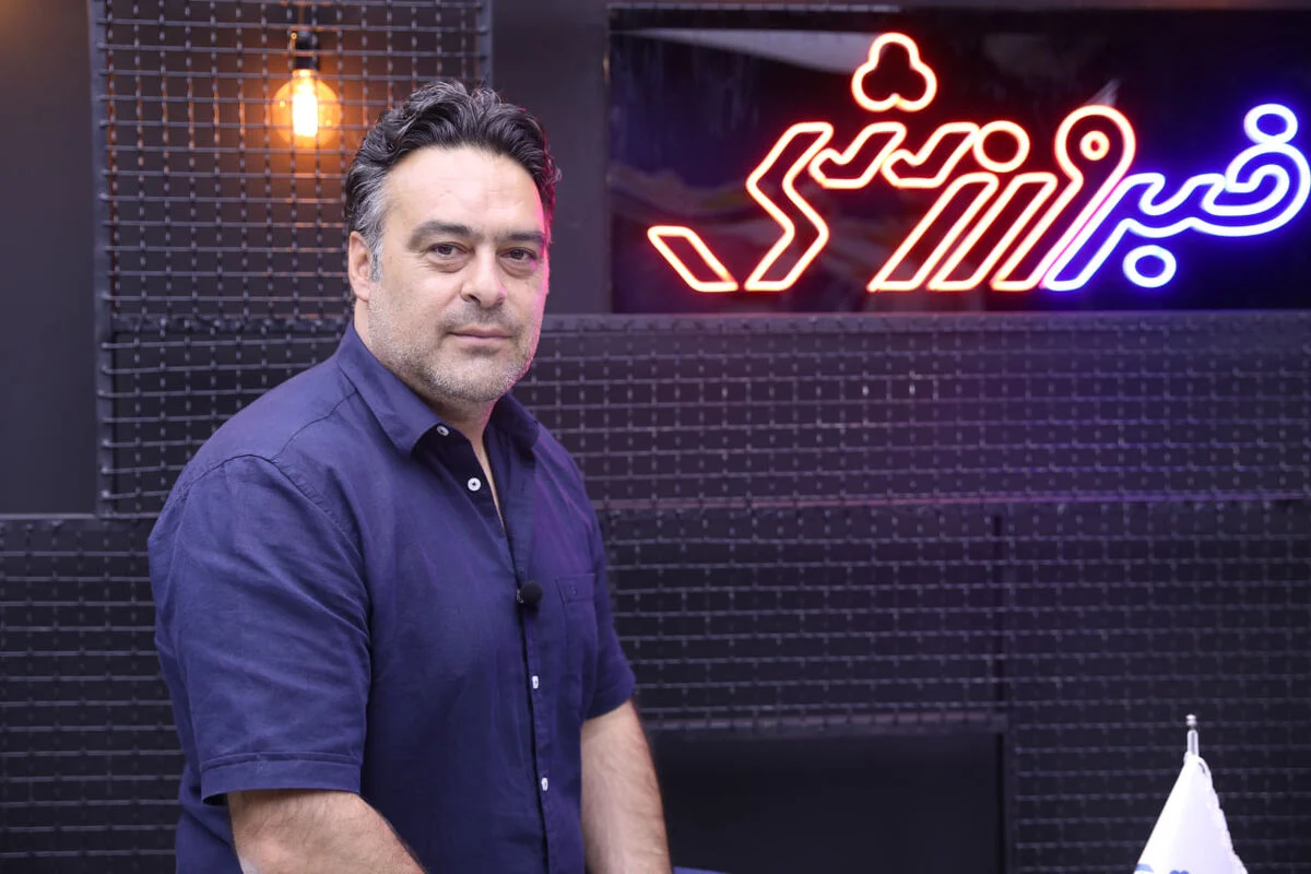 خبر جدید ؛ آتیلا حجاری: از منافعتان میترسید انتقاد نمیکنید؟/ فاتحه تیمی که بازیکنش پنالتیزن تعیین کند را باید خواند! آتیلا حجاری: از منافعتان میترسید انتقاد نمیکنید؟/ فاتحه تیمی که بازیکنش پنالتیزن تعیین کند را باید خواند!