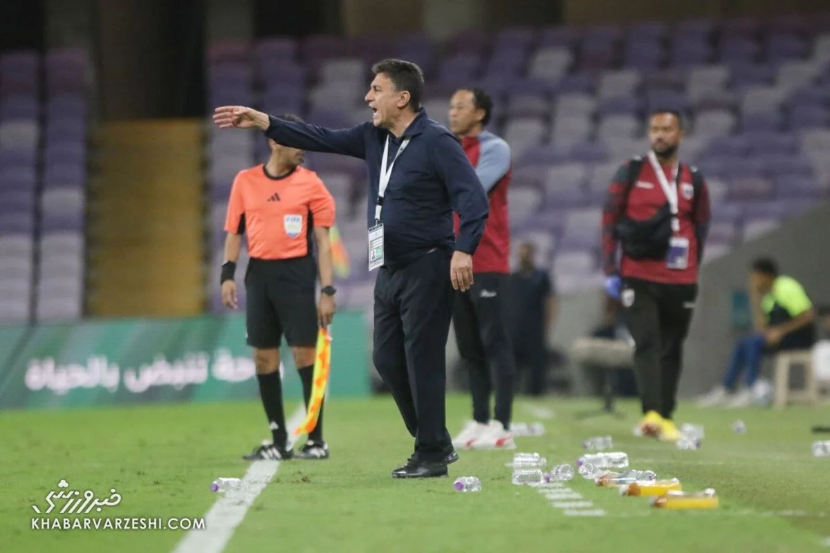 حمله دوباره هواداران تیم ملی به قلعه‌نویی در رسانه ملی/ اگر ما مردم هستیم شما را نمی‌خواهیم