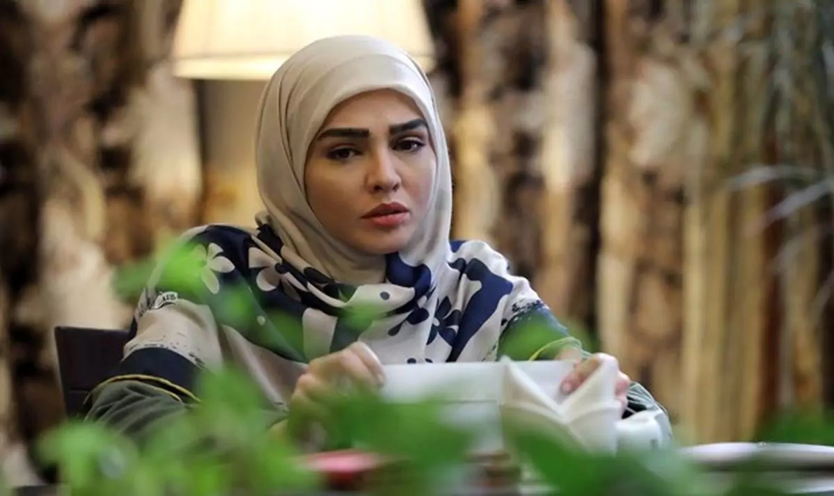 استایل زمستانی «شیوا» در ۳۶ سالگی؛ بازیگر بچه مهندس ۴ روی پیست اسکی