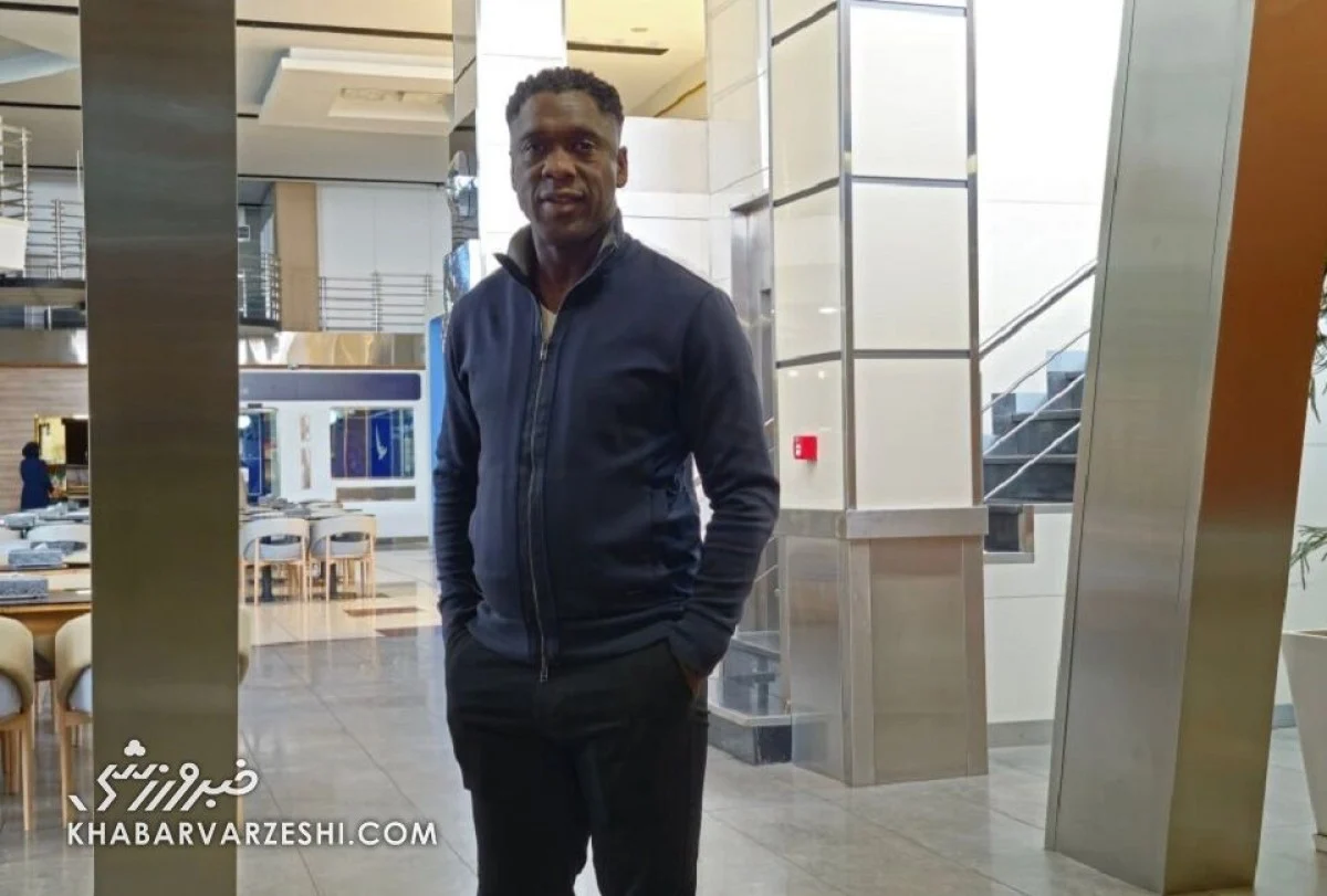 فیفا استقلال را غافلگیر کرد؛ سیدورف به ایران نمیآید فیفا استقلال را غافلگیر کرد؛ سیدورف به ایران نمیآید