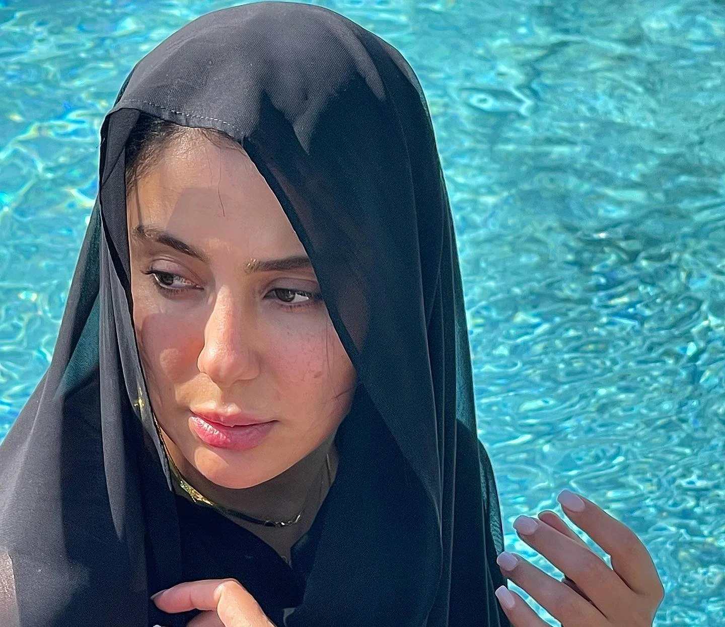 استایل خاص بازیگر « بامداد خمار» در تصویری کمتر دیدهشده استایل خاص بازیگر « بامداد خمار» در تصویری کمتر دیدهشده