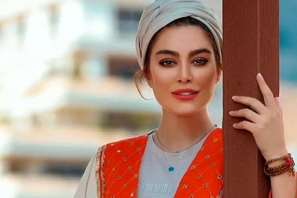 سحر قریشی لخت