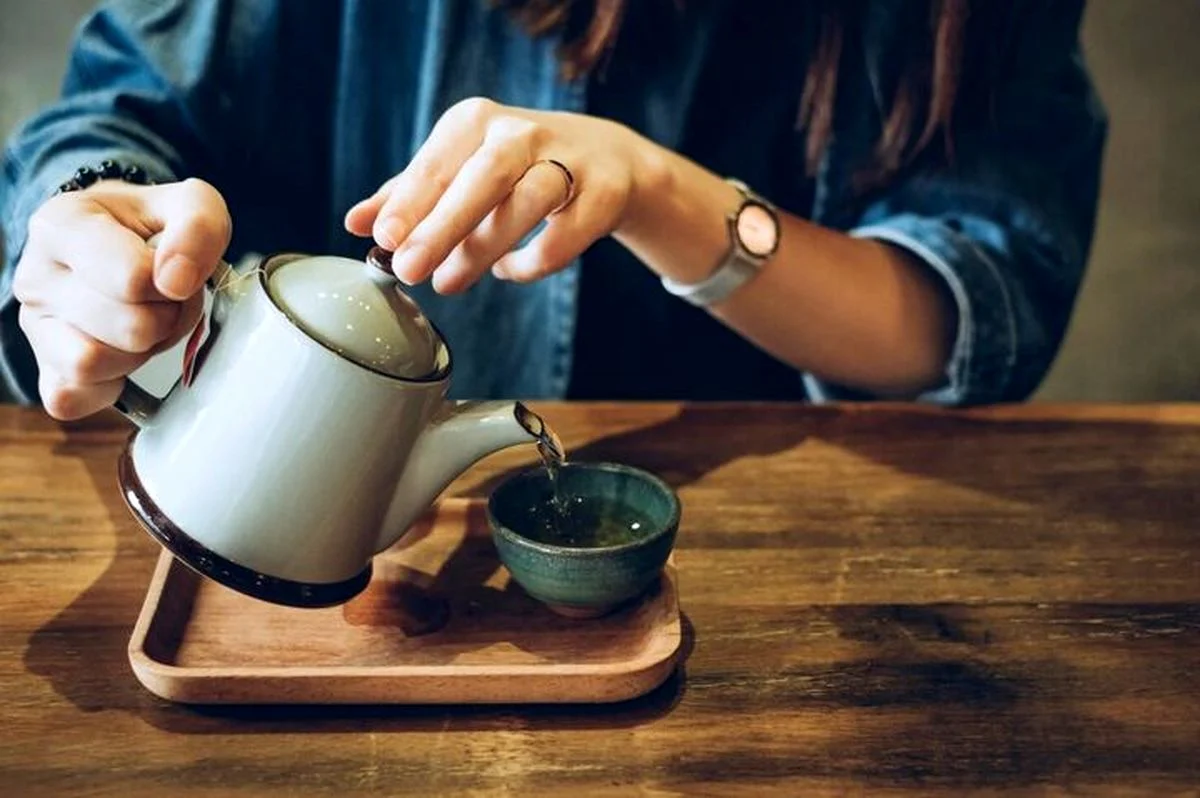 بهترین دمنوشها برای بهبود عملکرد گوارش بهترین دمنوشها برای بهبود عملکرد گوارش