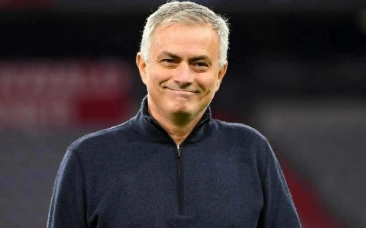 مورینیو: اگر می‌توانستم ۹ تعویض می‌کردم! انتقاد شدید از نگرش شاگردان بنفیکا