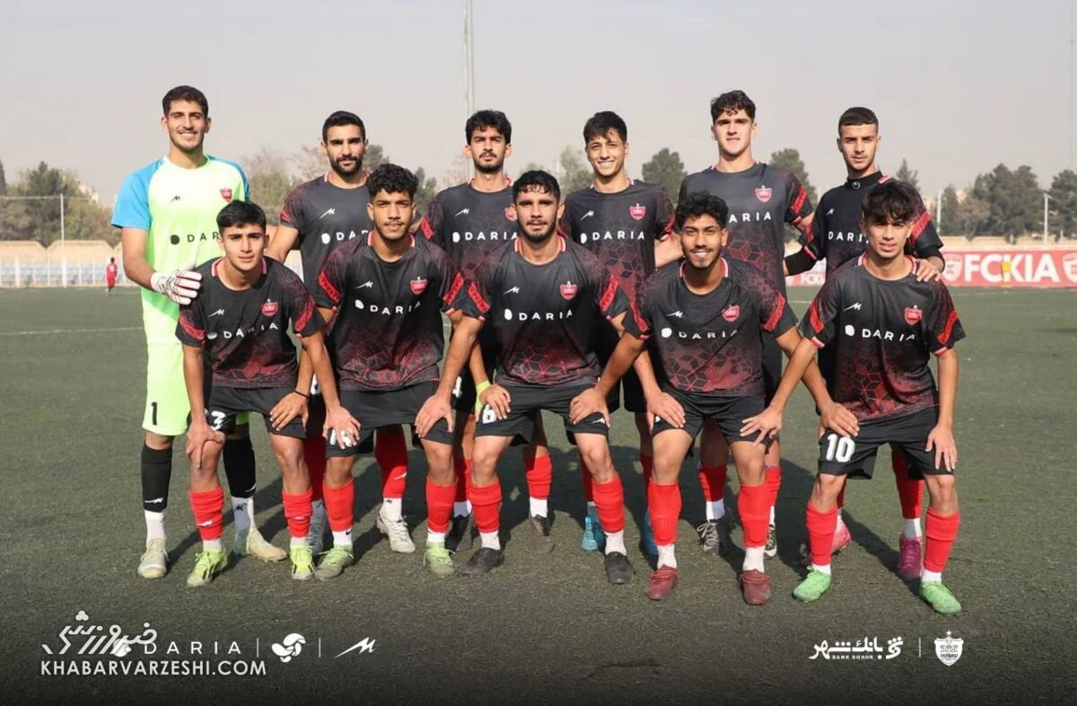 پیروزی پرسپولیس مقابل پسران مهدوی‌کیا