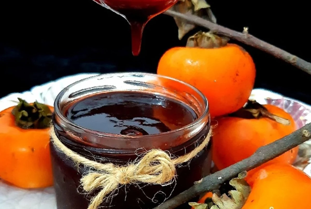 نگاه امروز | طرز تهیه شیره خرمالو؛ گنجینهای پاییزی برای آشپزخانه شما نگاه امروز | طرز تهیه شیره خرمالو؛ گنجینهای پاییزی برای آشپزخانه شما