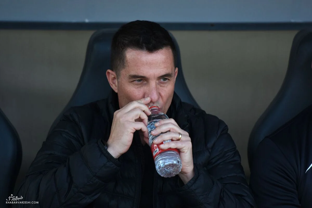 هدف رویایی اوسمار برای پایانی خوش در نیم فصل؛ پرسپولیس چطور در کورس قهرمانی میماند؟! هدف رویایی اوسمار برای پایانی خوش در نیم فصل؛ پرسپولیس چطور در کورس قهرمانی میماند؟!