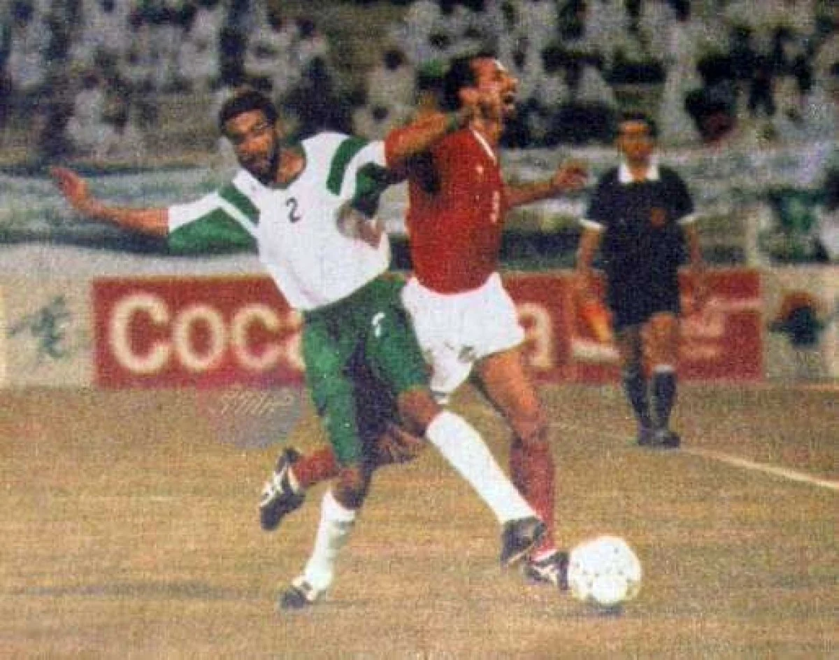 2025-11-26_08-43-22_333704-meylesokhan-ir بازی ایران و عربستان در دهه هفتاد