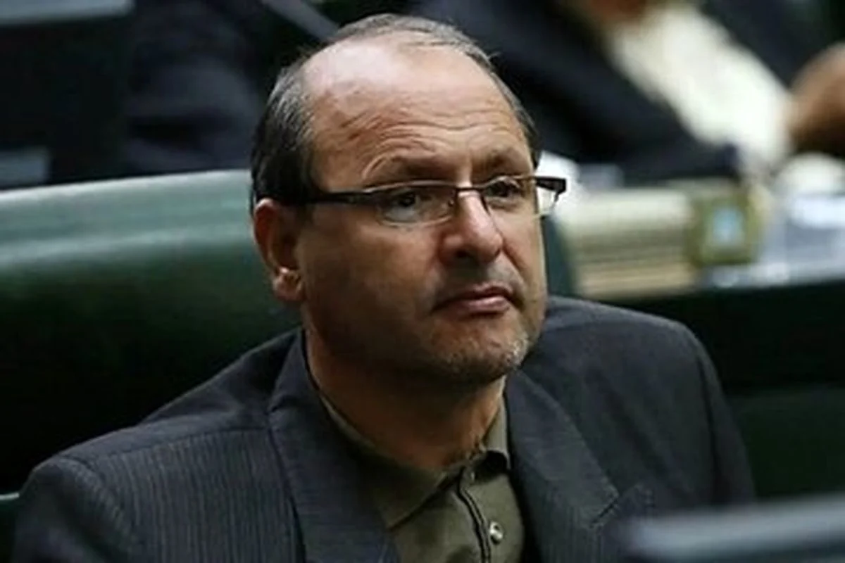 همه نمایندگان سیمکارت سفید دارند! همه نمایندگان سیمکارت سفید دارند!