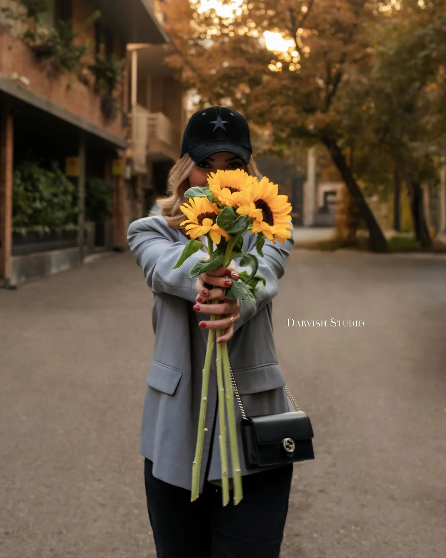 2025-11-27_19-26-47_268395-meylesokhan-ir 587304809_18545040937037567_4575673784759482919_n