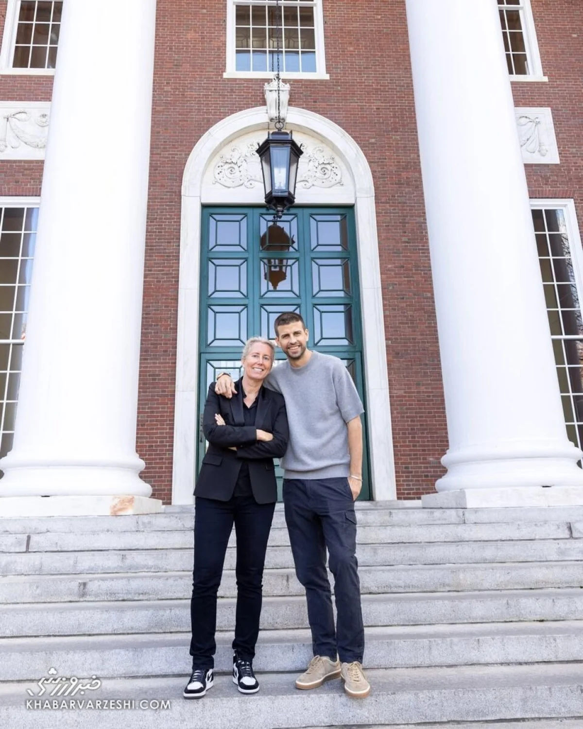 جرارد پیکه و آنیتا البرسه