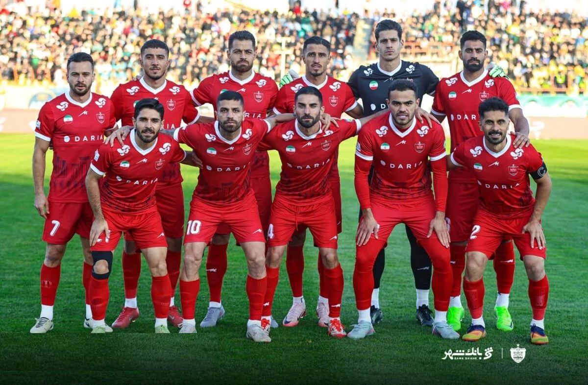 موشک سروش و شلیک اورونوف؛ پرسپولیس صدرنشین به دربی رسید!