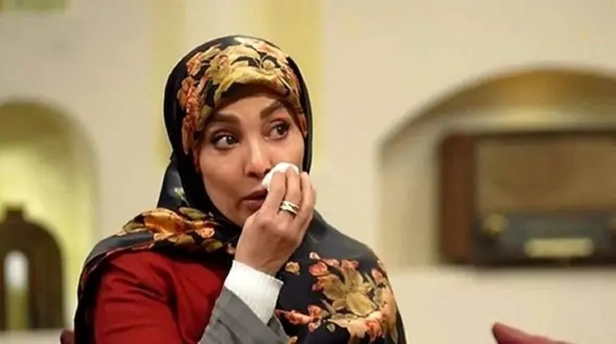 مجری زن صداوسیما خطاب به برزو ارجمند: برگرد ایران مجری زن صداوسیما خطاب به برزو ارجمند: برگرد ایران