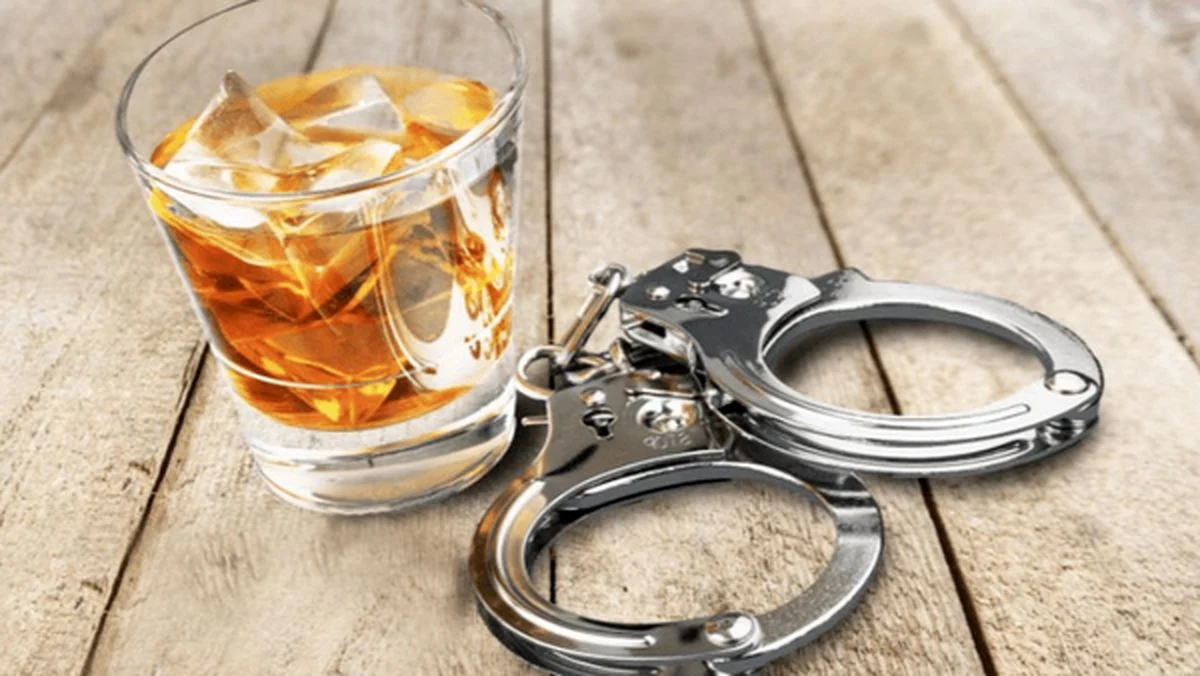 بازیگر مشهوری که در مهمانی خبرساز حالش بد شد بازیگر مشهوری که در مهمانی خبرساز حالش بد شد