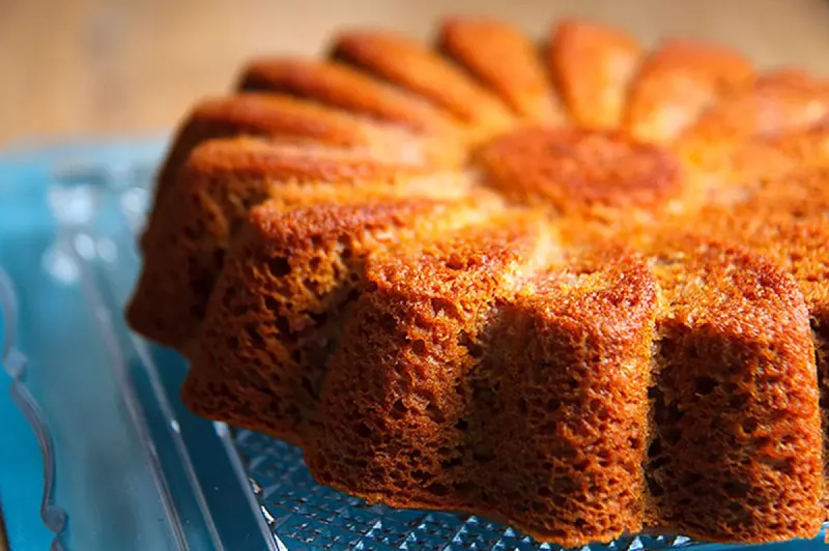 2025-11-30_12-04-05_807811-meylesokhan-ir کیک+خرمالو (1)