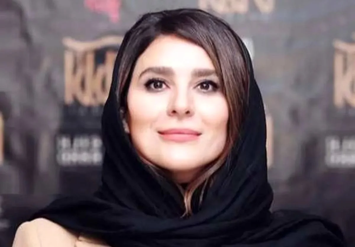 عکس بازداشت سحر دولت‌شاهی 