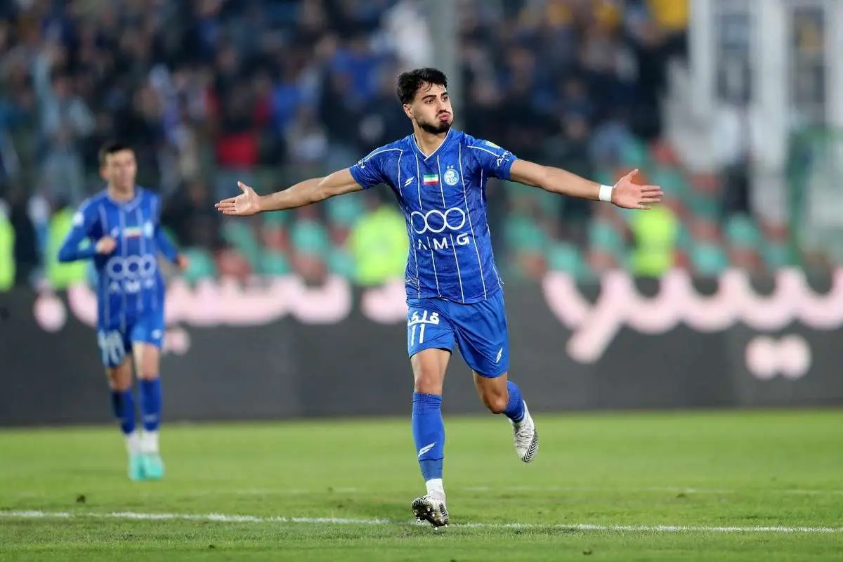 برد شیرین استقلال برابر فولاد؛ صدر جدول قبل از دربی از آنِ آبی‌ها شد