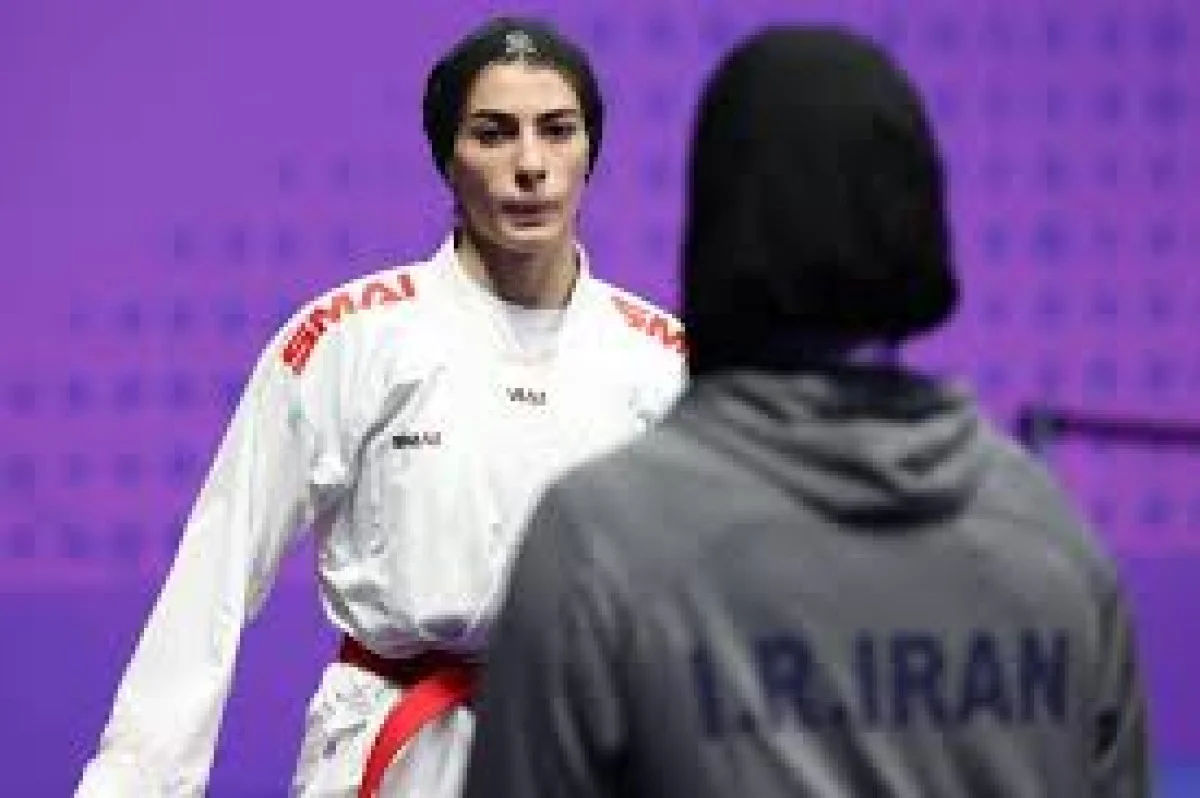 آتوسا گلشادنژاد نخستین طلای تاریخ کاراته بانوان ایران را کسب کرد آتوسا گلشادنژاد نخستین طلای تاریخ کاراته بانوان ایران را کسب کرد