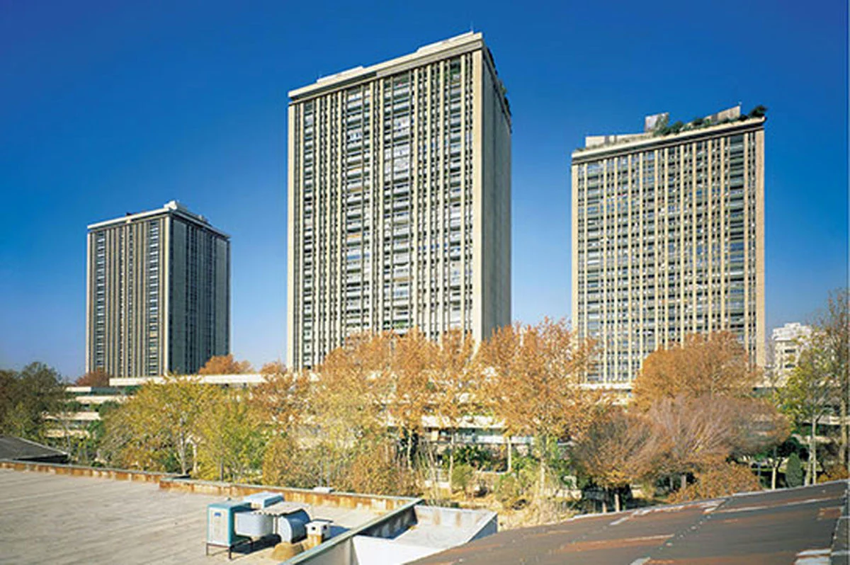 پشت پردههای عجیب جشن تولد آقای شادمان در آ.اس.پ پشت پردههای عجیب جشن تولد آقای شادمان در آ.اس.پ