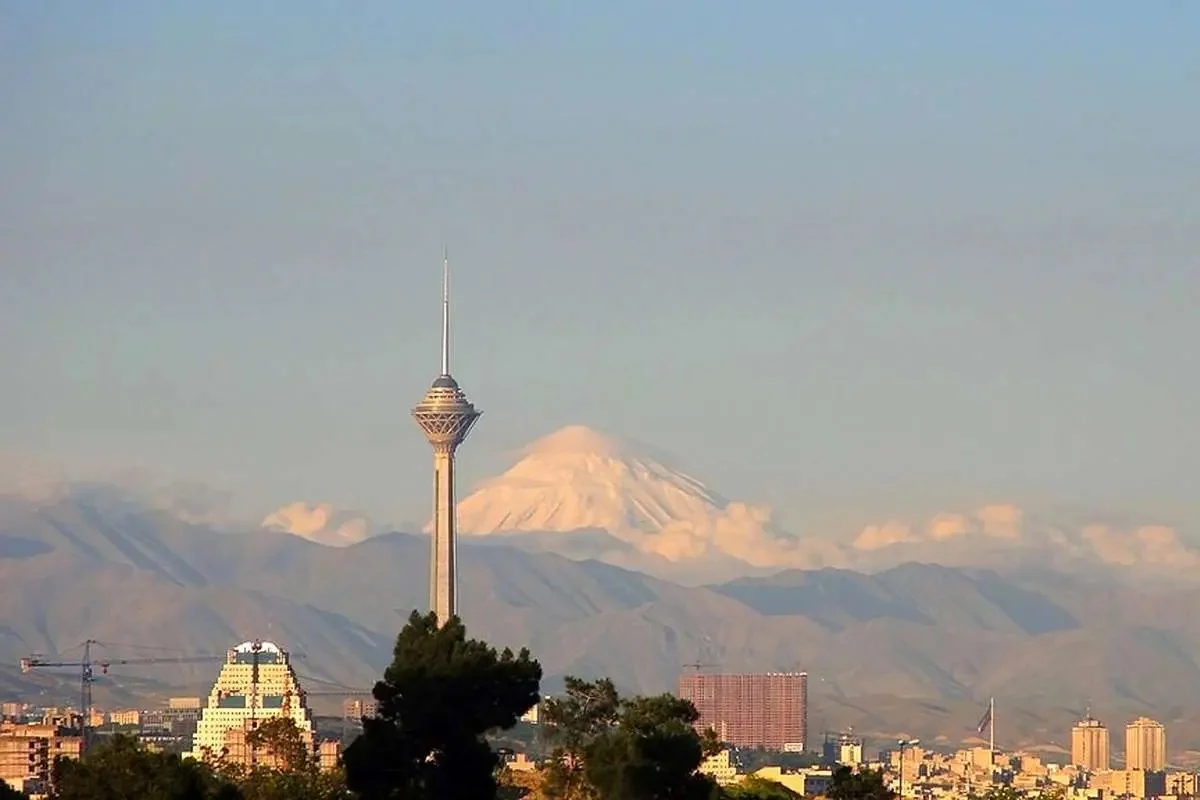 2025-12-01_17-15-34_767371-meylesokhan-ir نمنم باران هم هوای تهران را تمیز نکرد!